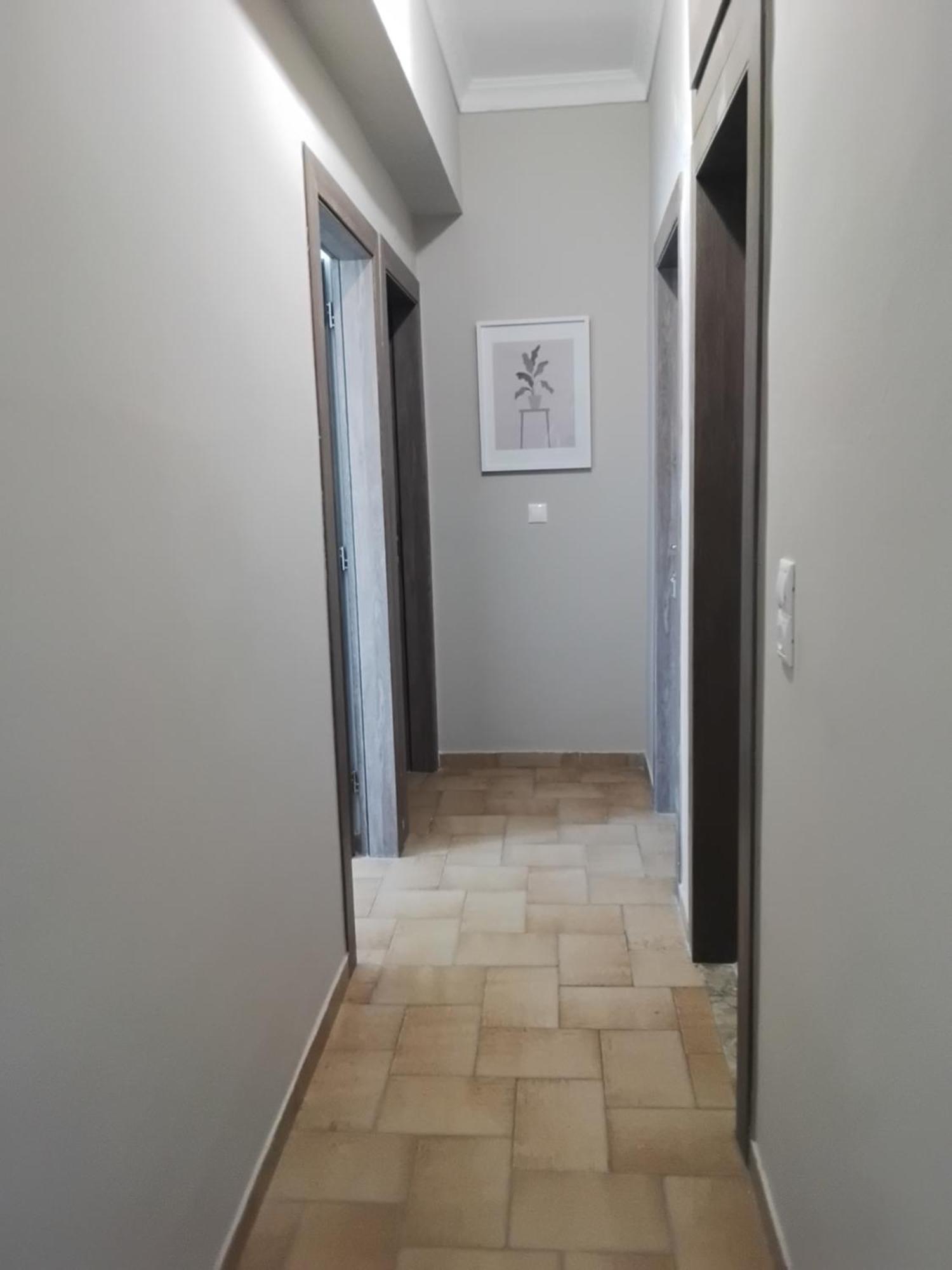 Modern Central Αpt 500M From The Beach. La Canea Exterior foto
