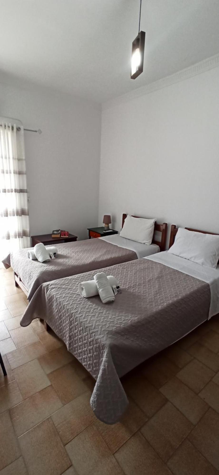 Modern Central Αpt 500M From The Beach. La Canea Exterior foto